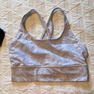 Lululemon sports bra